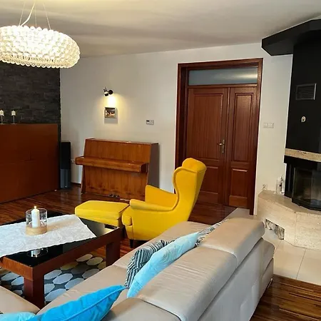 Dom Z Ogrodem W Krakowie Villa Krakkó