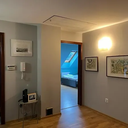 Villa Dom Z Ogrodem W Krakowie *